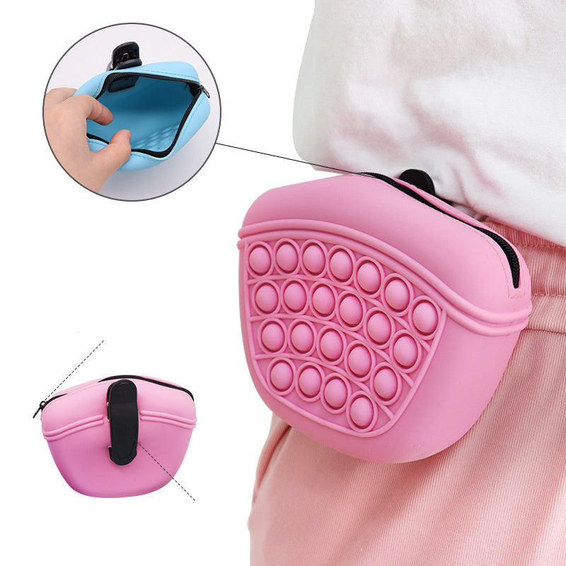 Soft Silicone Treat Pouch for Easy Pet Training - Elibark Dog Supplies