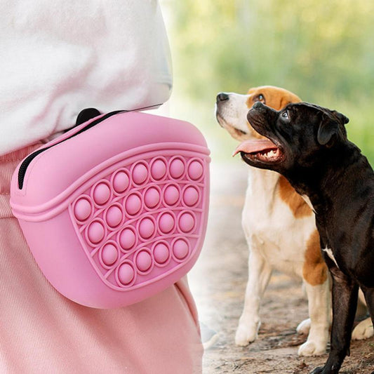 Soft Silicone Treat Pouch for Easy Pet Training - Elibark Dog Supplies